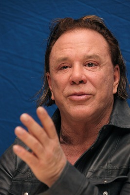Mickey Rourke puzzle G749554
