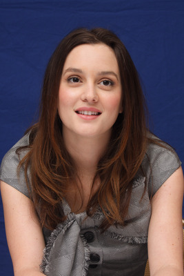 Leighton Meester puzzle G753267
