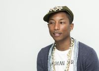 Pharrell Williams Longsleeve T-shirt #1222374