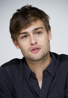 Douglas Booth Mouse Pad G759506