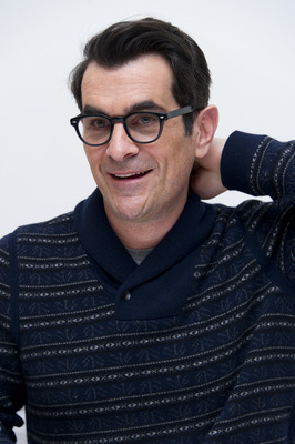 Ty Burrell Poster G759987