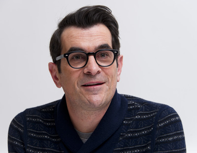 Ty Burrell puzzle G759992