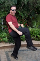 Ricky Gervais magic mug #G762140