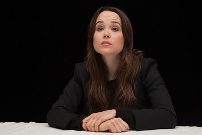 Ellen Page Poster G765496