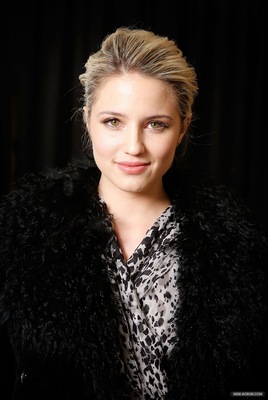 Dianna Agron Mouse Pad G766636