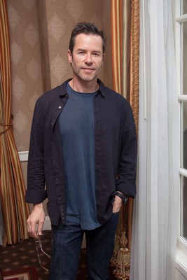 Guy Pearce Stickers G766875