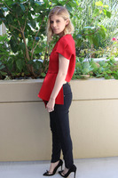 Kate Mara Longsleeve T-shirt #1233195