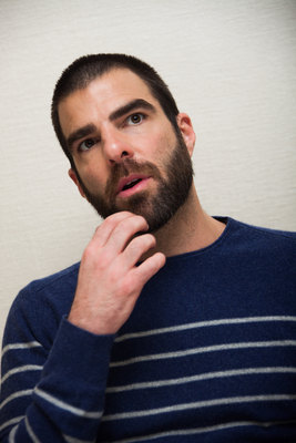 Zachary Quinto Poster G767991