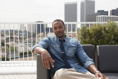 Anthony Mackie Mouse Pad G768440