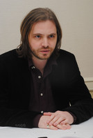 Aaron Stanford t-shirt #1234896