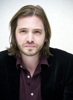 Aaron Stanford Poster G768752
