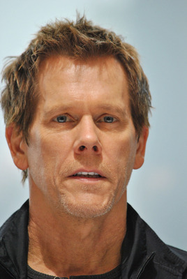 Kevin Bacon puzzle G781405