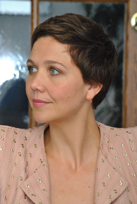 Maggie Gyllenhaal Mouse Pad G781473