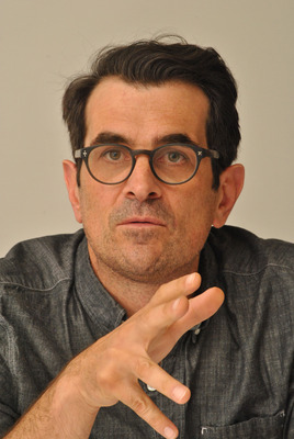 Ty Burrell Poster G781656