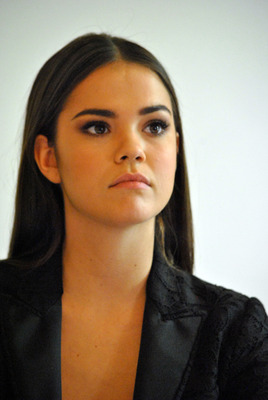 Maia Mitchell puzzle G782553