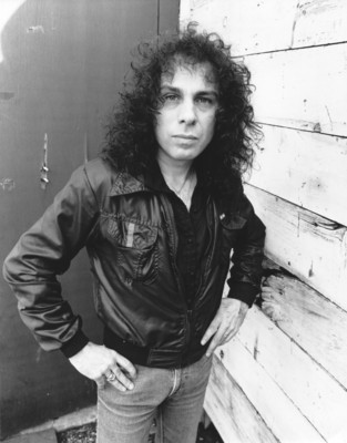 Ronnie James Dio Poster G786399