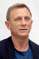 Daniel Craig tote bag #G791507