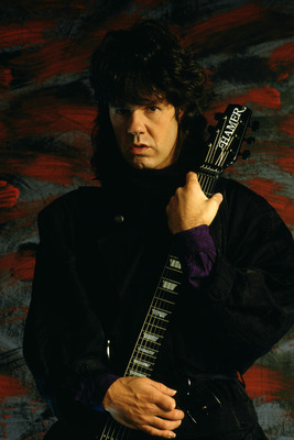 Gary Moore puzzle G794554