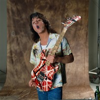 Eddie Van Halen t-shirt #1292010