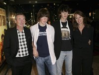 Pink Floyd Longsleeve T-shirt #1292514