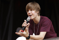 Justin Bieber hoodie #1293704
