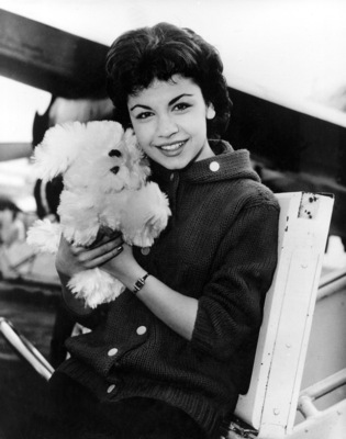 Annette Funicello Poster G807823