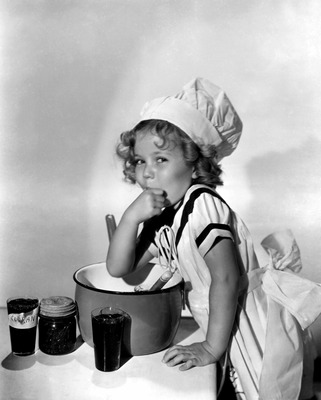 Shirley Temple Poster G814524