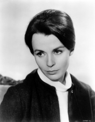 Claire Bloom Poster G819409