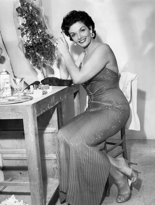 Jane Russell puzzle G821396