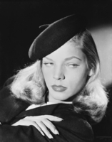 Lauren Bacall Mouse Pad G827028