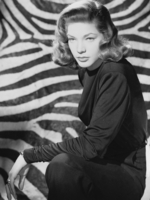 Lauren Bacall Mouse Pad G827075