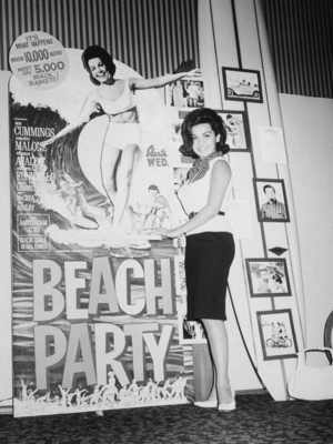 Annette Funicello Poster G834936