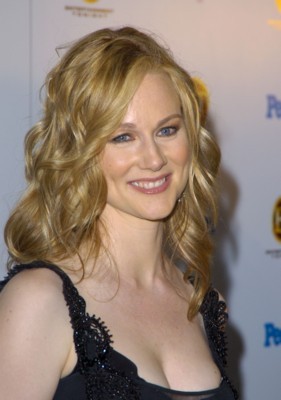 Laura Linney Mouse Pad G83937