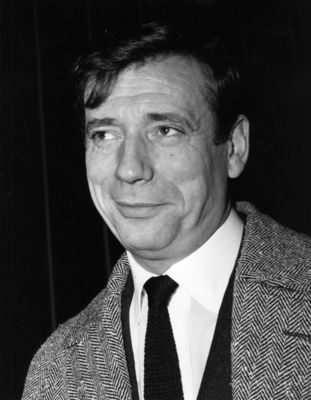Yves Montand Poster G847871