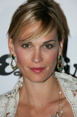 Molly Sims puzzle G85267