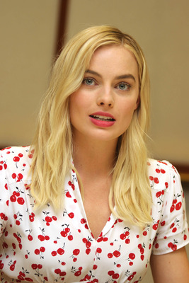 Margot Robbie Mouse Pad G855444