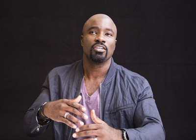 Mike Colter Stickers G856506