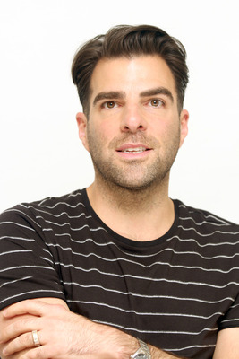 Zachary Quinto Poster G857855