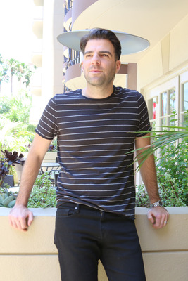 Zachary Quinto Poster G857859