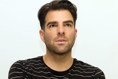 Zachary Quinto Poster G857863