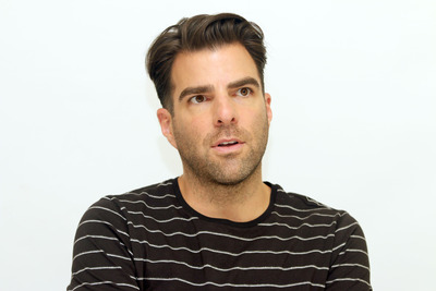 Zachary Quinto Poster G857870