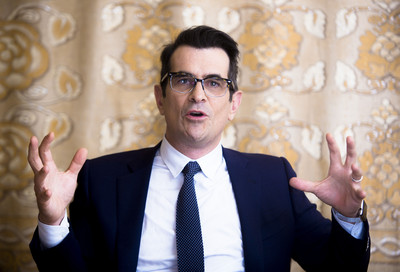 Ty Burrell Poster G858892