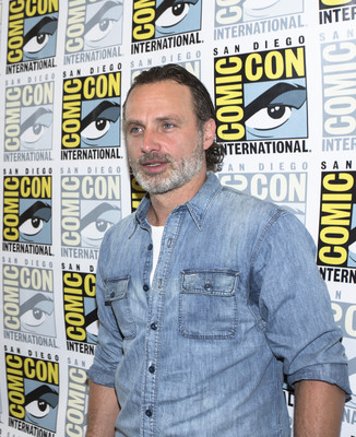 Andrew Lincoln Poster G859092
