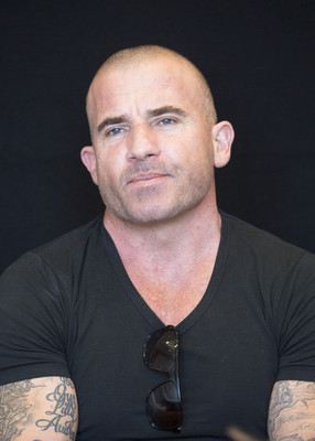 Dominic Purcell Poster G859133