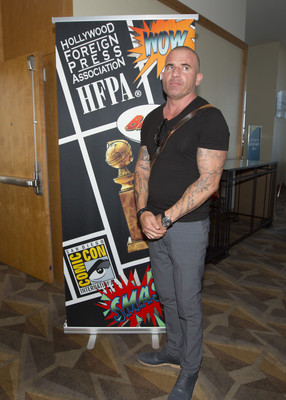 Dominic Purcell Stickers G859137