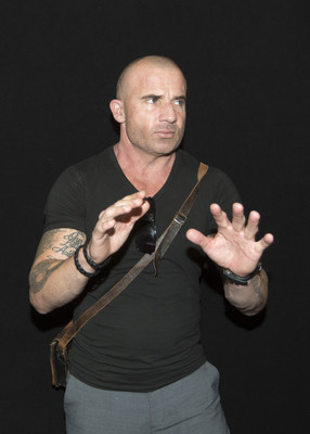 Dominic Purcell Poster G859138