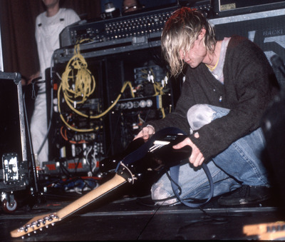 Kurt Cobain magic mug #G887993
