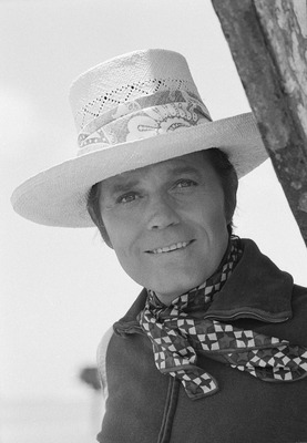Jack Lord Poster G923202
