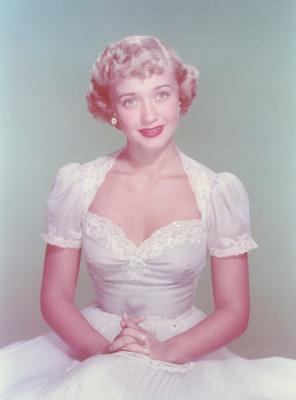Jane Powell Mouse Pad G928453