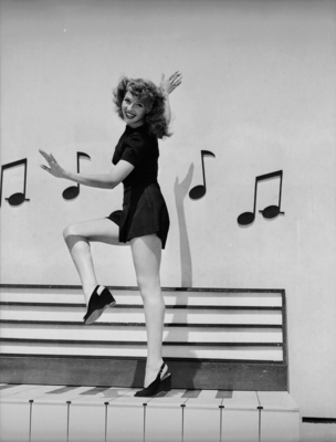Rita Hayworth Poster G933343